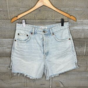 Zara high waisted button fly light wash mom denim jean shorts distressed